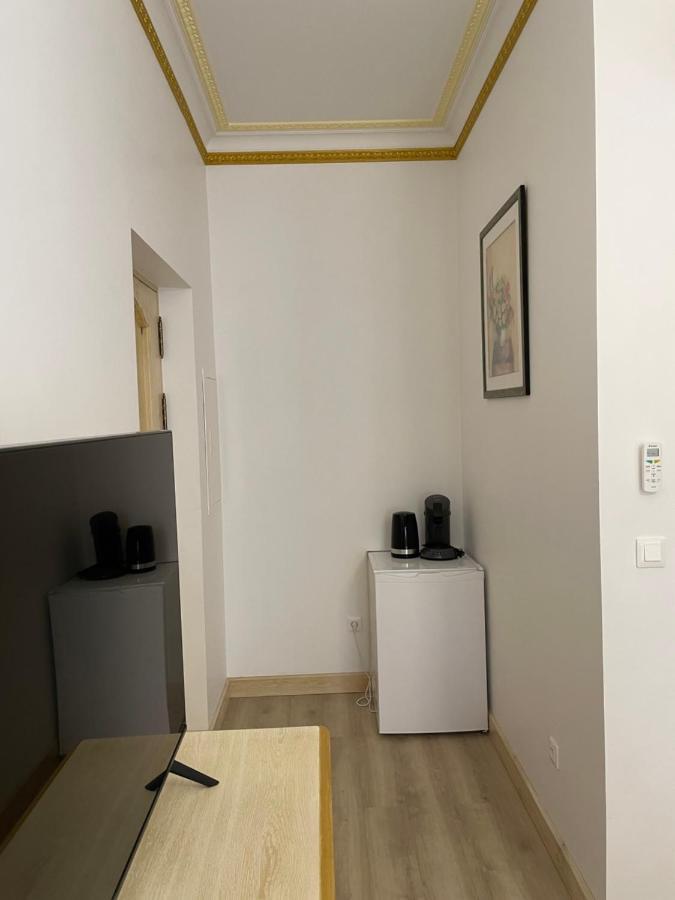 Chambre A Baldaquin Maison De L'Eglise Du Couvent Narbonne Exteriér fotografie